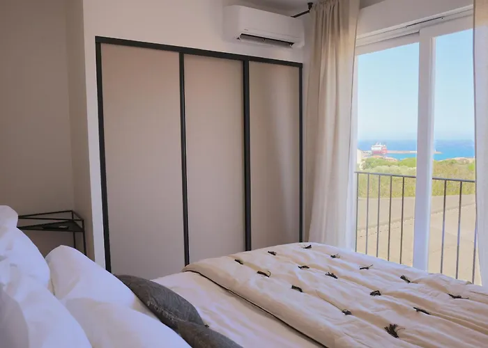 Villa Casa Corborio, Duplex L'ile-rousse, 3 Suites, Sea View, Parking *