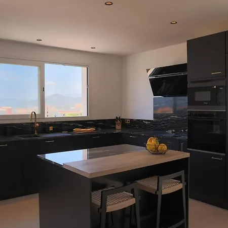 Vila Casa Corborio, Duplex L'ile-rousse, 3 Suites, Sea View, Parking LʼÎle-Rousse