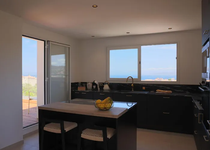Casa Corborio, Duplex L'île-rousse, 3 Suites, Sea View, Parking