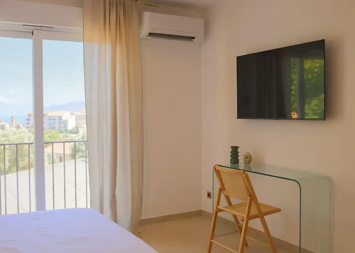 Casa Corborio, Duplex L'ile-rousse, 3 Suites, Sea View, Parking Villa *